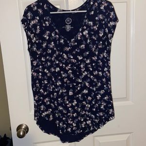 24/7 Maurice’s Top